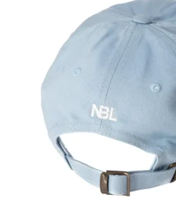 CZAPKA Z DASZKIEM BASIC LIGHT BLUE