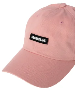 CZAPKA Z DASZKIEM BASIC PINK