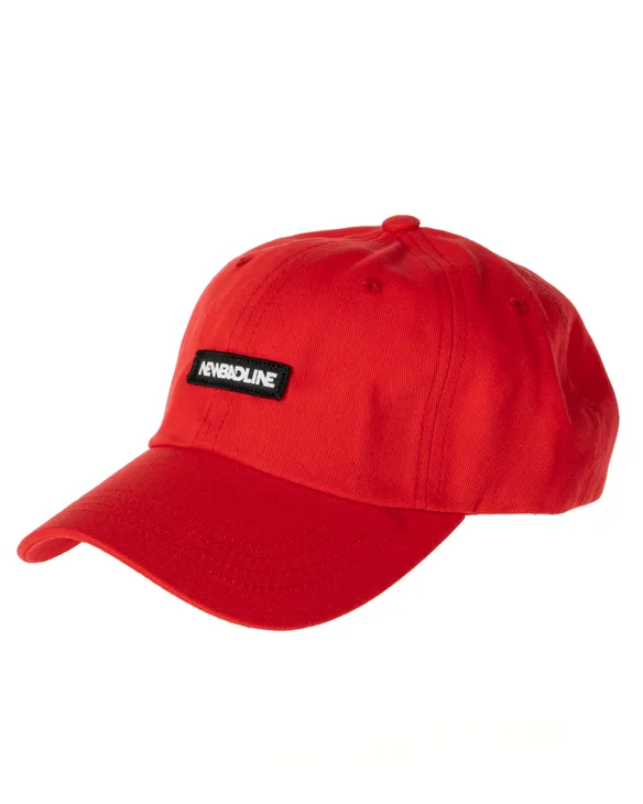 CZAPKA Z DASZKIEM BASIC RED